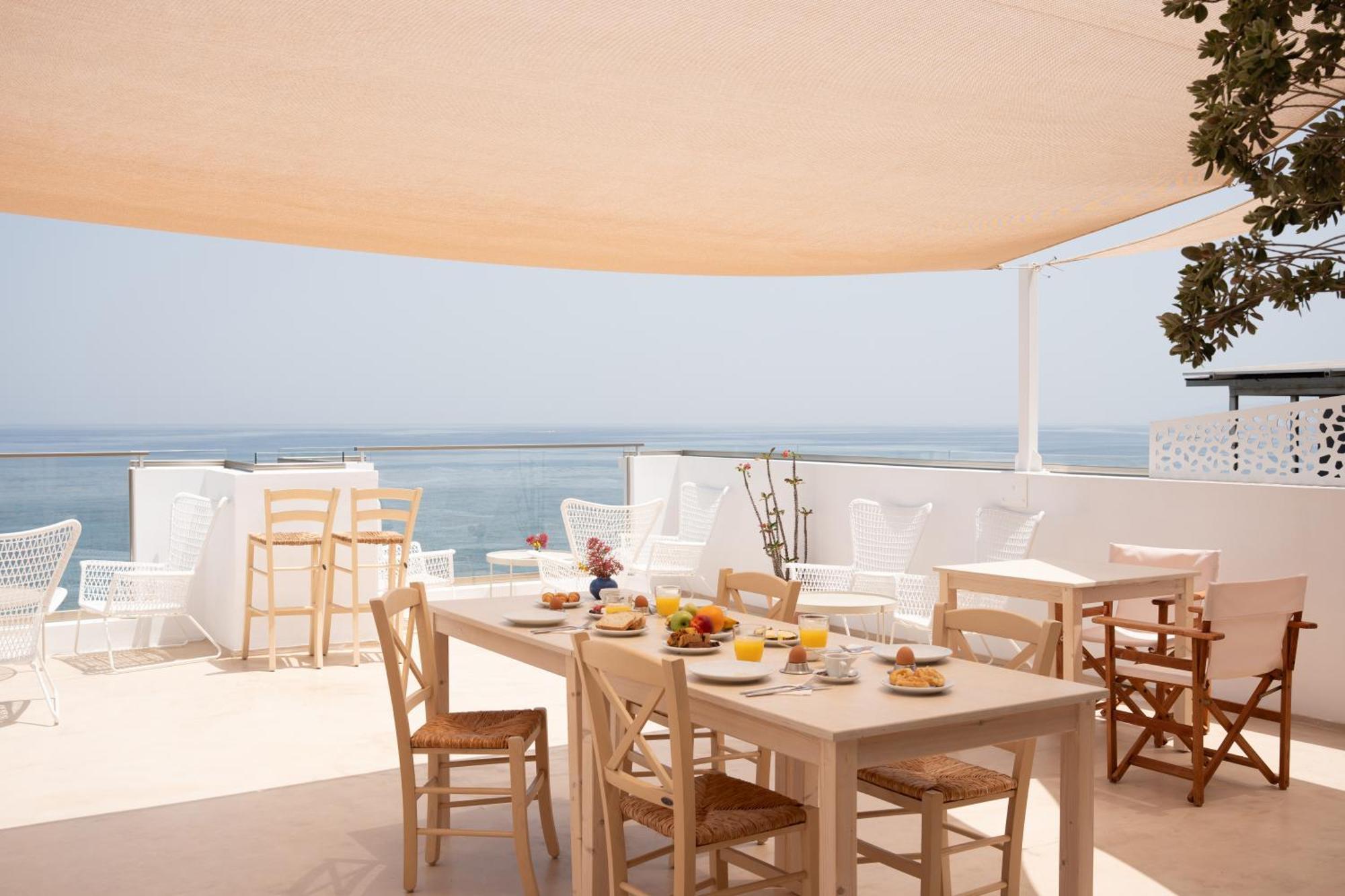 Sea Breeze Hotel (Adults Only) 赫索尼索斯 外观 照片